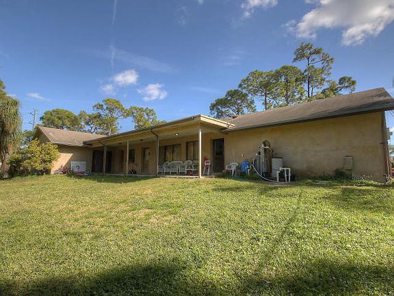 3rd image of 4421 Mango Blvd
