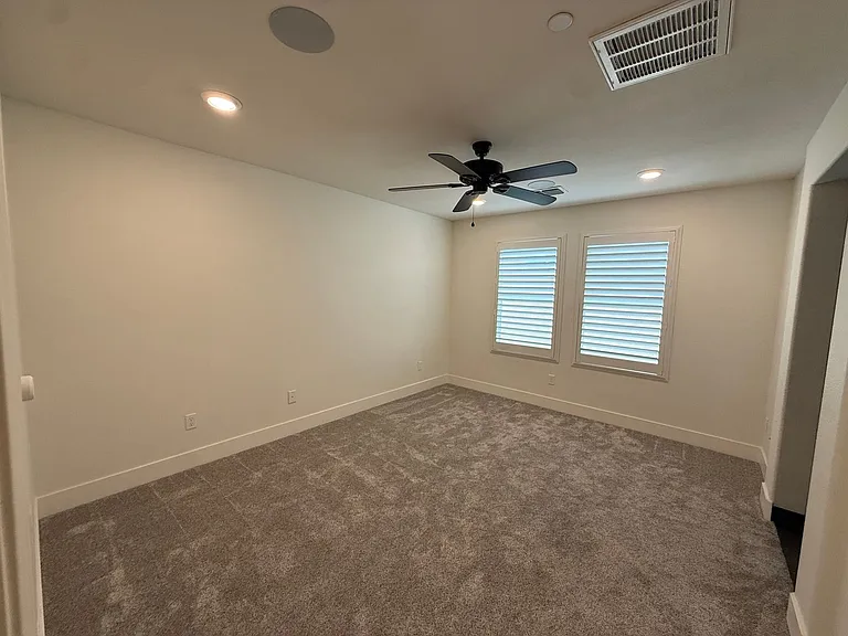 9941 Del Surf Ln — Photo 12