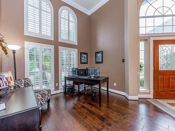 4th image of 12505 Pepper Creek Ln
