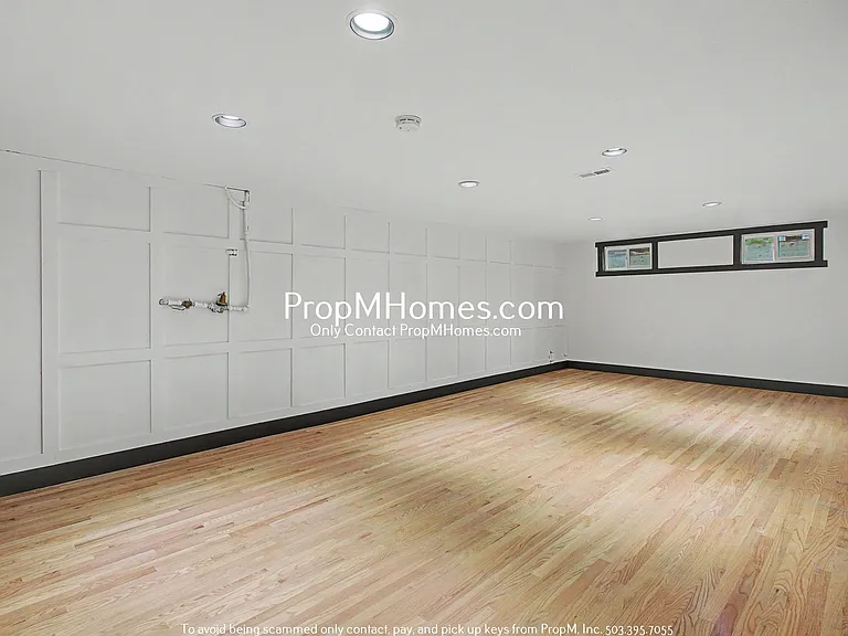 1112 Erickson St — Photo 23