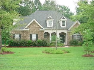 170 Windsong Dr, Richmond Hill, GA 31324