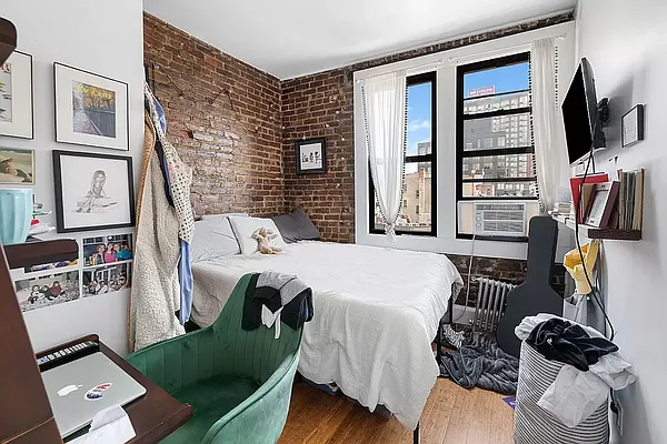 Rented by REAL New York | media 3