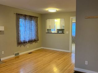 330 N Lincoln Ave, Springfield, IL 62702
