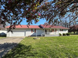 11955 Briarwood Ln, Dexter, MO 63841