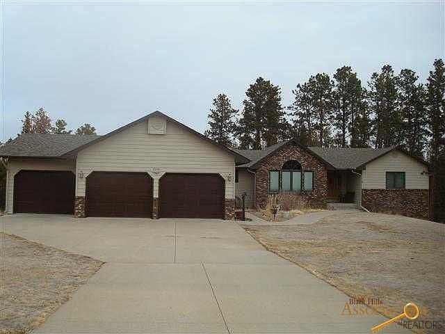 2nd image of 8320 Blackbird Ct