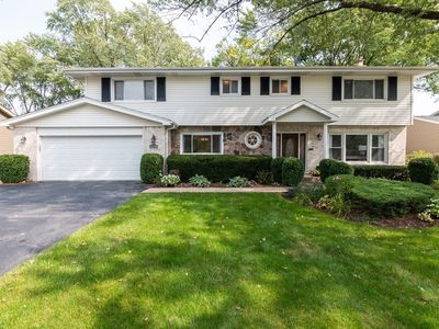 1933 Fieldwood Dr, Northbrook, IL, 60062