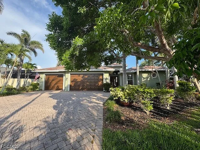 4 bed, 3.5 bath, 2882 sqft, $4,000 — Photo 2