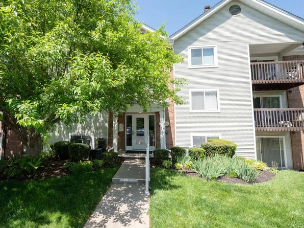 5984 Meadowcreek Dr, Milford, OH 45150