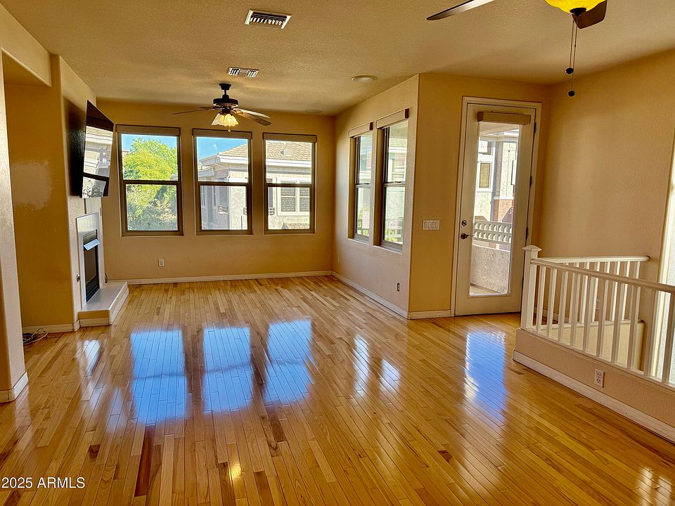 1st image of 15221 N CLUBGATE Drive #2112