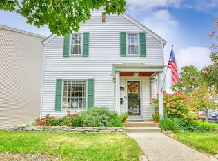 2930 S Ellen St, Milwaukee, WI 53207