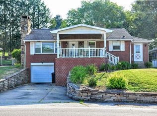 670 Circle Dr, Belle Vernon, PA 15012