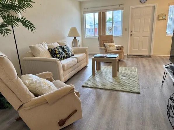 2880 Lake Osborne Drive #204, Lake Worth Beach, FL 33461
