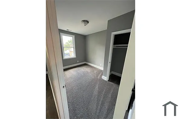 Building Photo - 452 M St NW #1