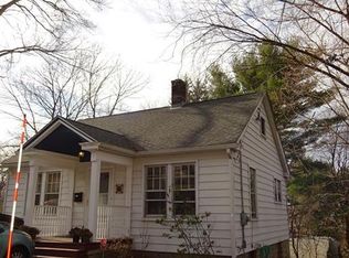 37 Melbourne Ter, Waterbury, CT 06704