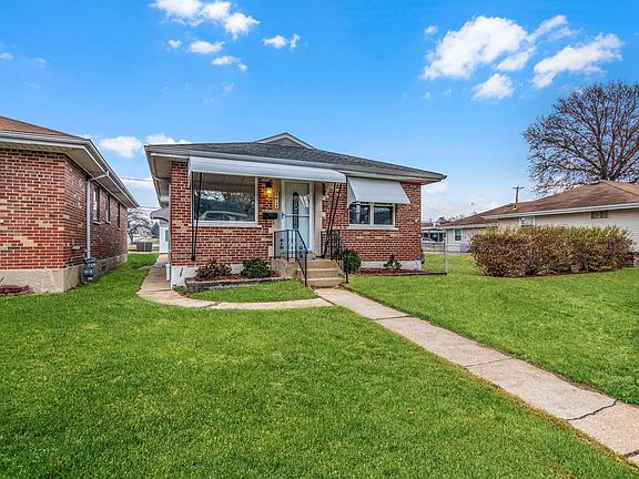 3rd image of 6057 Fyler Ave