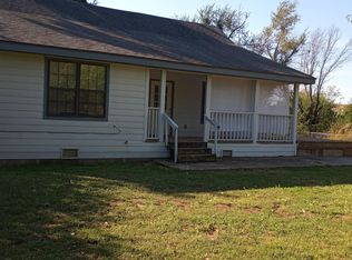 8016 NE 28th St, Spencer, OK 73084