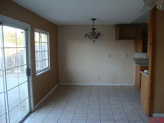 3rd image of 315 W Grant St
