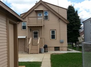 2815 S 9th St, Milwaukee, WI 53215