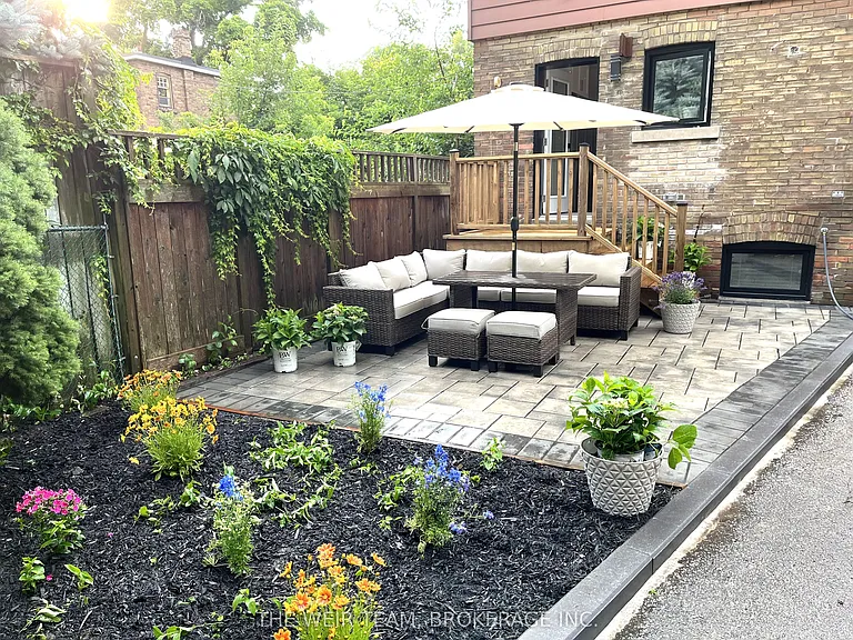 3 Costain Ave — Photo 22