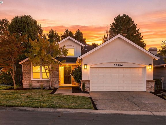 2nd image of 32554 SW Juliette Dr