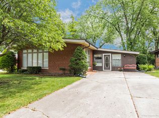 263 Barron St, Bensenville, IL 60106