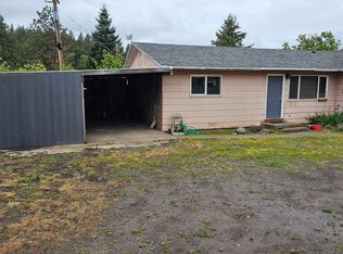 602 1/2 2nd St, Cove, OR 97824