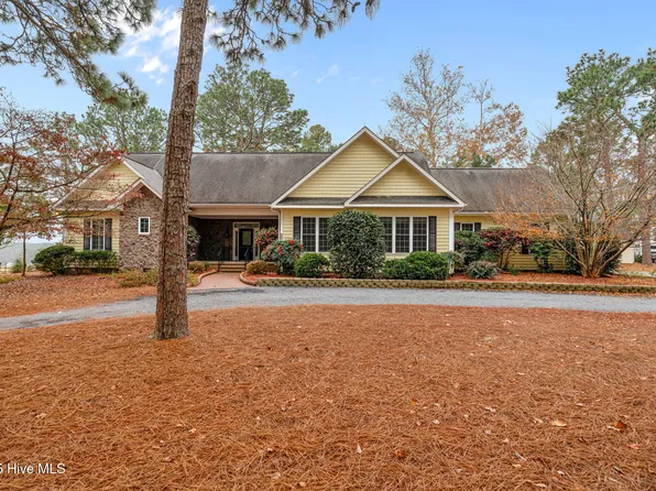 2195 N May Street, Southern Pines, NC 28387