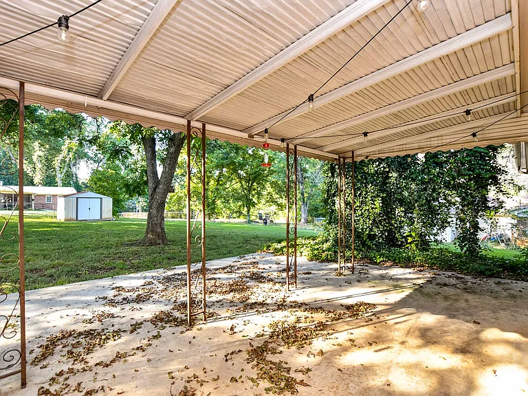 619 Heathwood Dr — Photo 30
