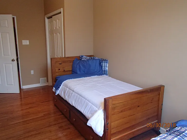 1215 N 4th St #2F — Photo 5