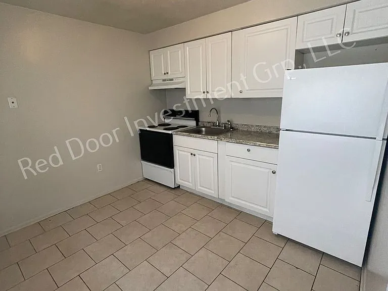 Robinswood — Photo 33
