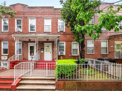 1640 W 1st St, Brooklyn, NY, 11223