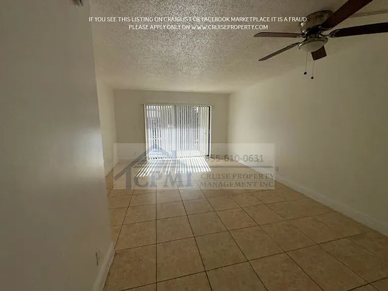 Island Club - 9000 NW 28th Dr Coral Springs, FL 33065 — Photo 14
