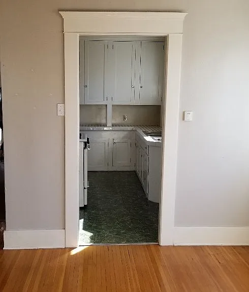 1320 N Harvard Blvd — Photo 10