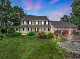 17 Miller Dr, Somers, CT 06071