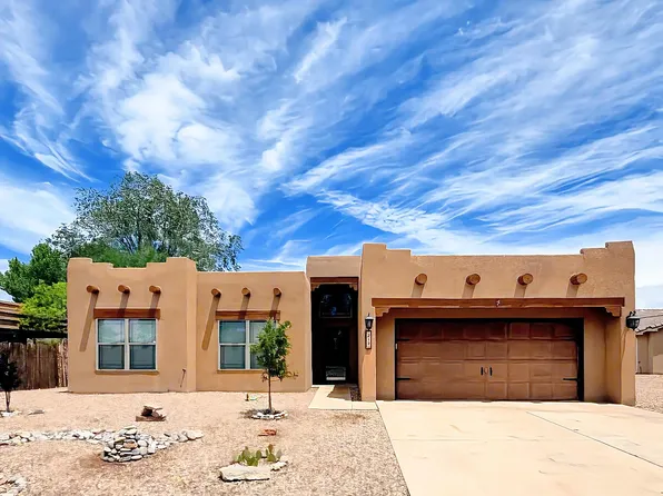 212 Riesling Rd, Bernalillo, NM 87004