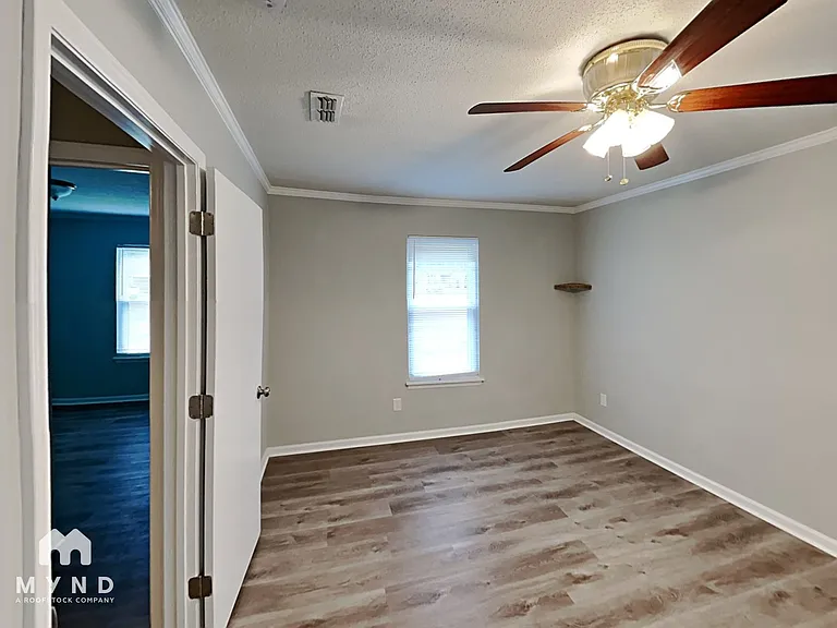 6202 Blue Jay Ln — Photo 12