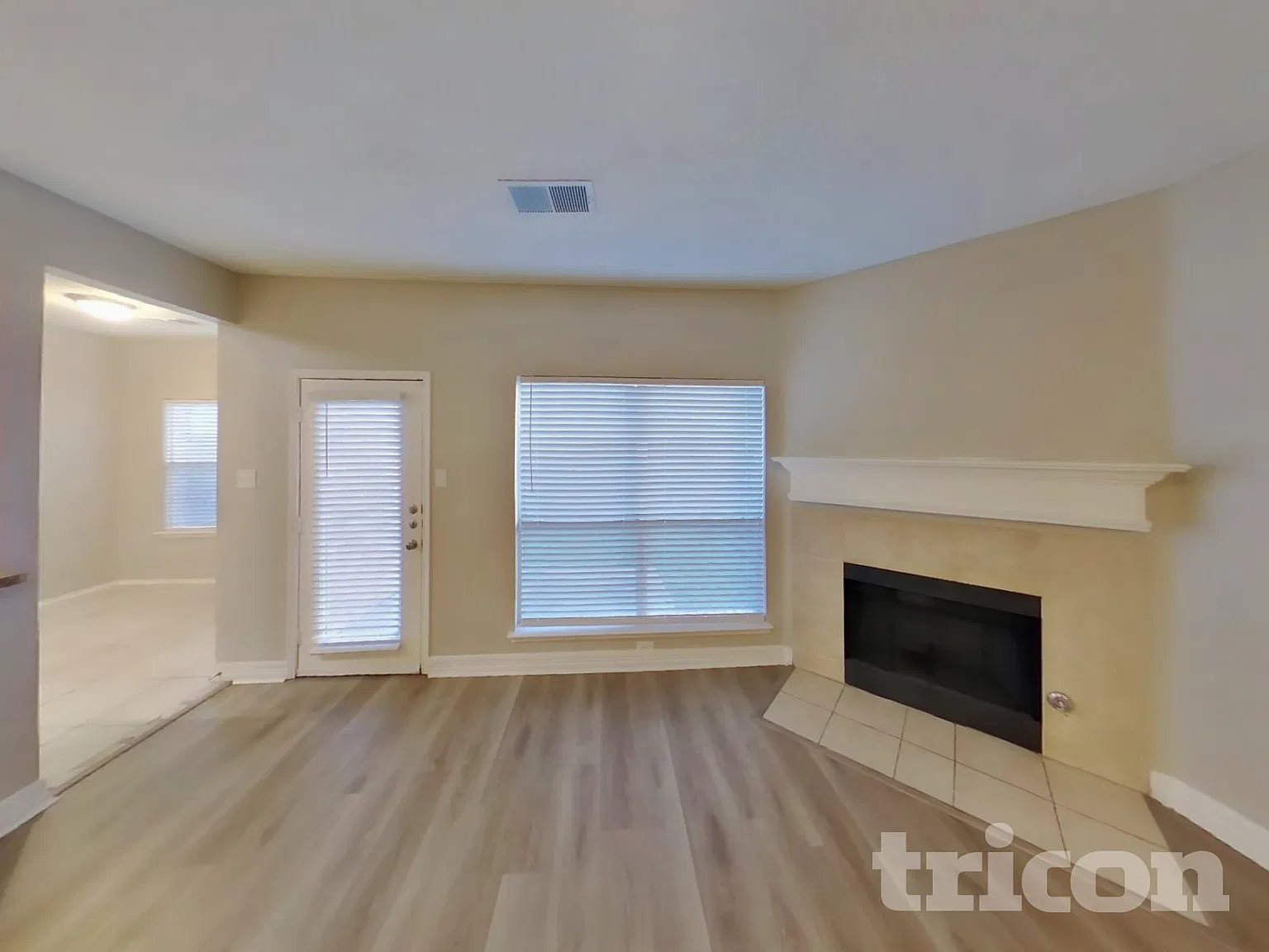 1420 Deville Cir Garland TX — Photo 3