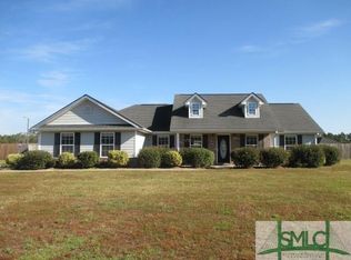 320 Parish Loop NE, Hinesville, GA 31313