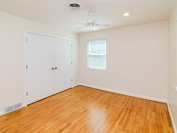 5th image of 537 Springhill Dr