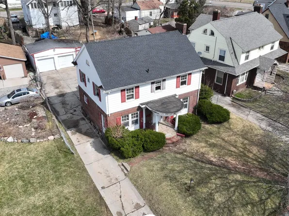 122 Welch Blvd, Flint, MI 48503