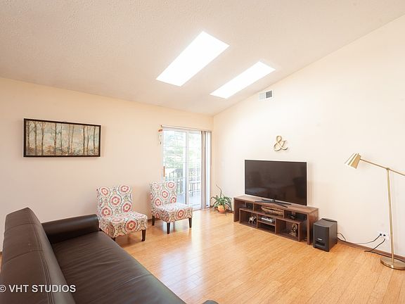 2nd image of 834 Happfield Dr #2525B