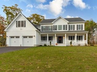 6 Blue Heron Dr, Rehoboth, MA 02769