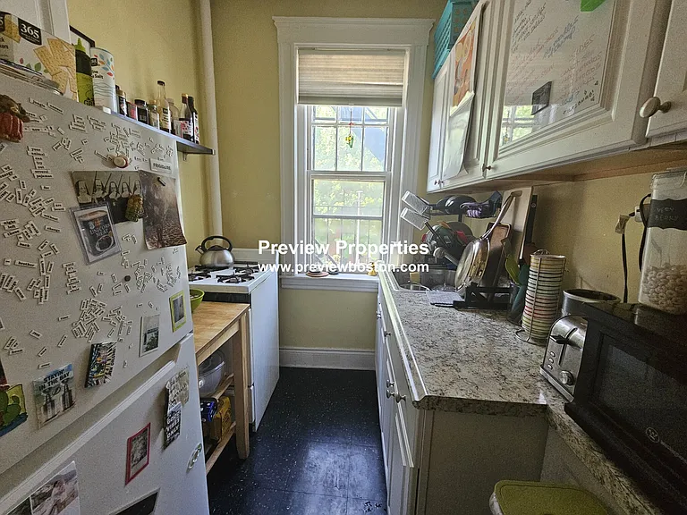 319 Allston St #10P — Photo 3