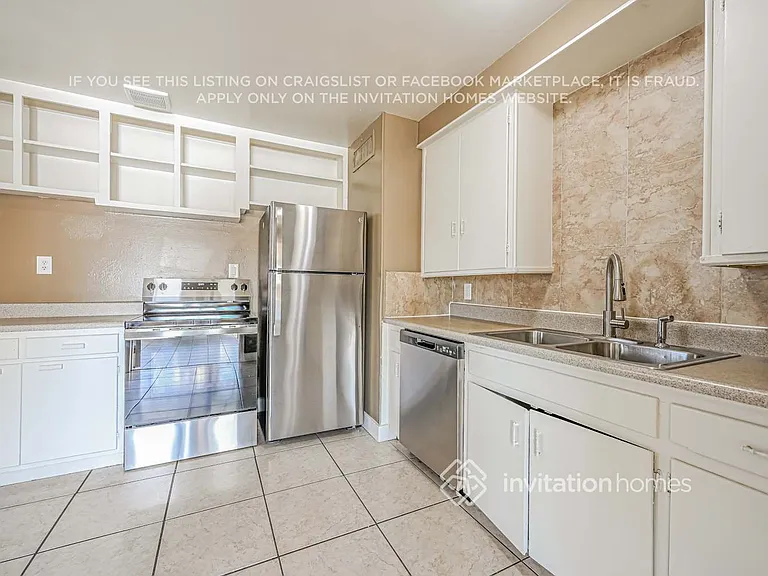 11207 W Oregon Ave — Photo 8