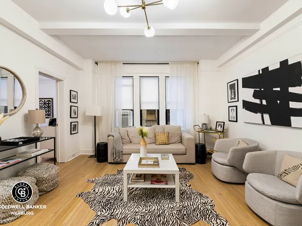 157 East 72nd Street image 1 of 8