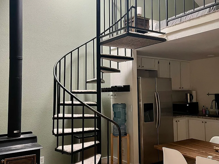 6401 Saint Nicholas Cir #20 — Photo 2