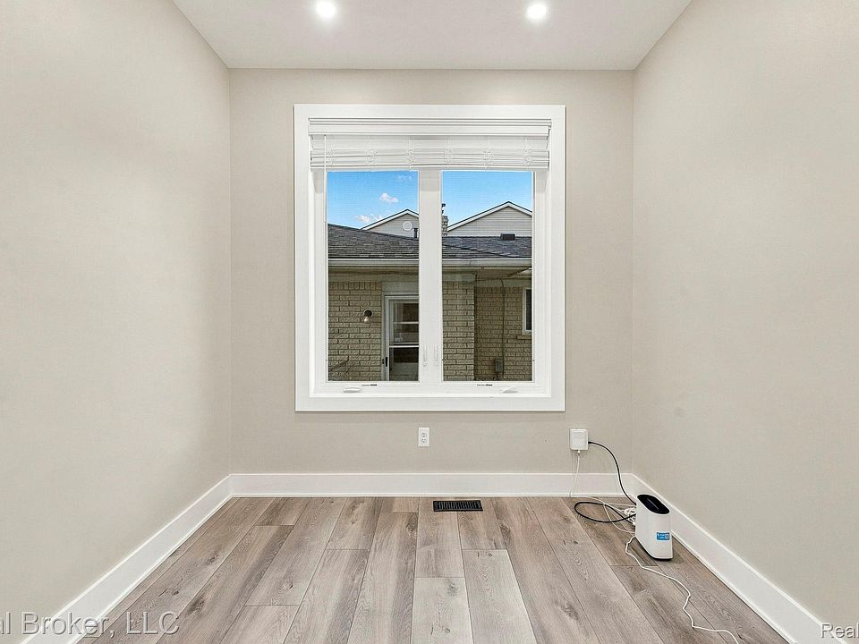 46059 Edgewater Dr, photo 15