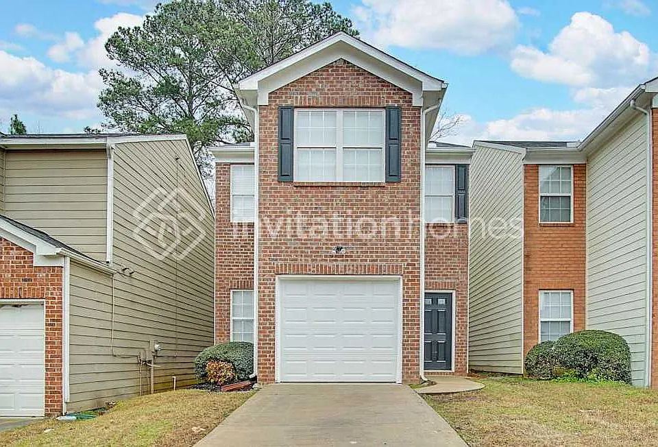 5072 Windsor Forrest Ln