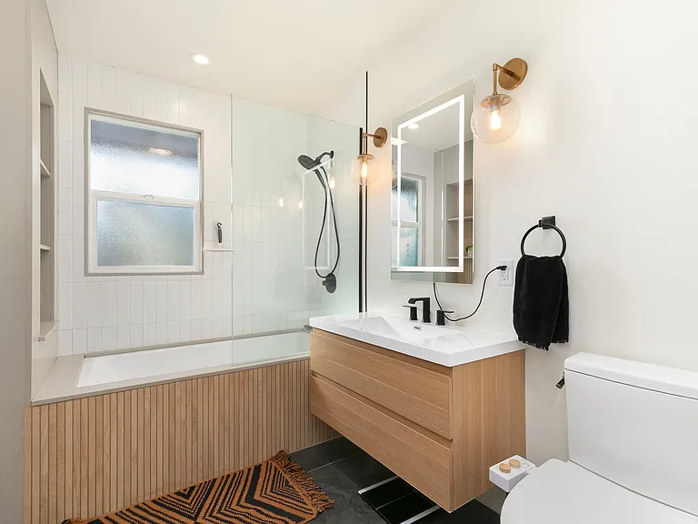 4215 S Lucile St — Photo 16