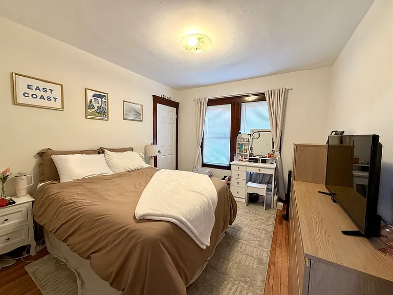 3 Goldsmith Ave #1 — Photo 8